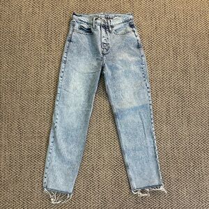 Raw hem light wash jeans